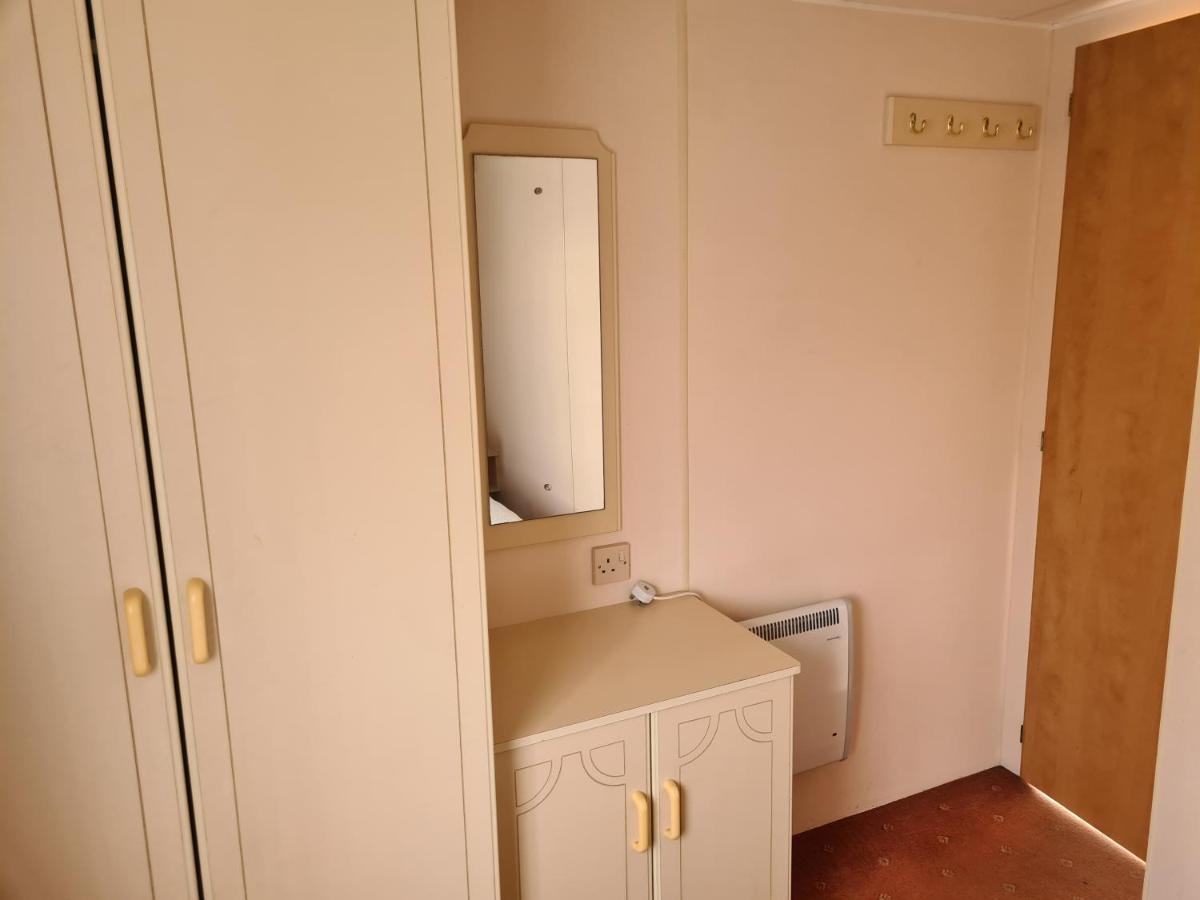 Апартаменты 6 Berth Promenade Инголдмелс Экстерьер фото