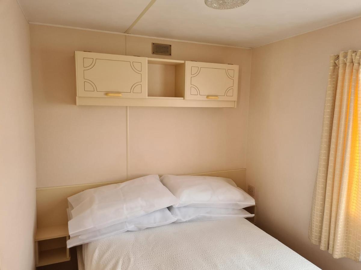 Апартаменты 6 Berth Promenade Инголдмелс Экстерьер фото